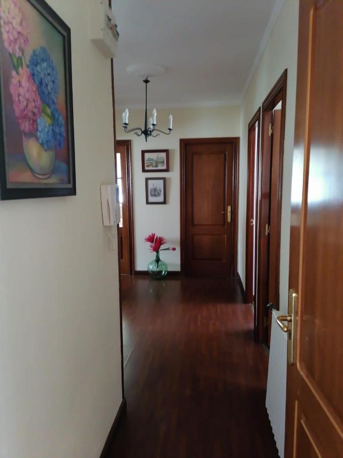 Appartement Piso En Pleno Centro De Mino Derecha Extérieur photo