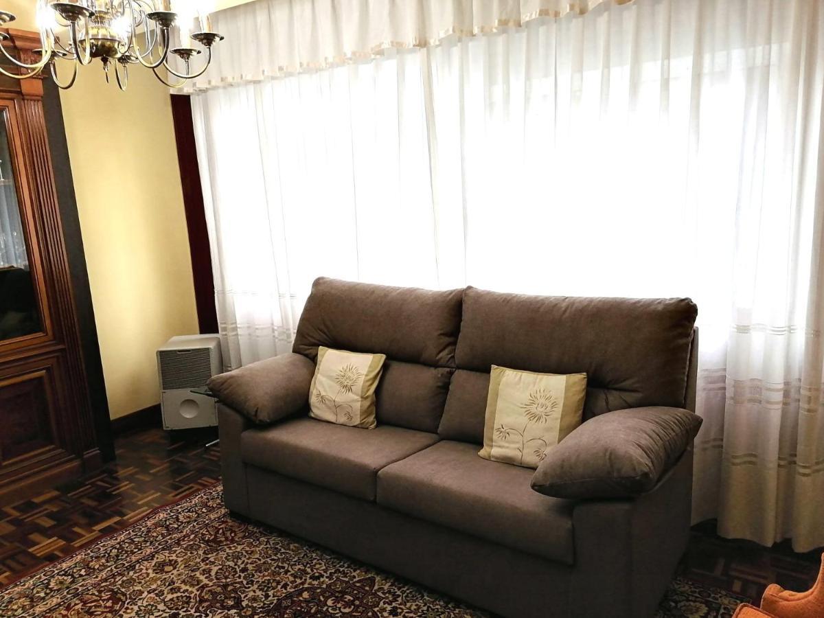 Appartement Piso En Pleno Centro De Mino Derecha Extérieur photo