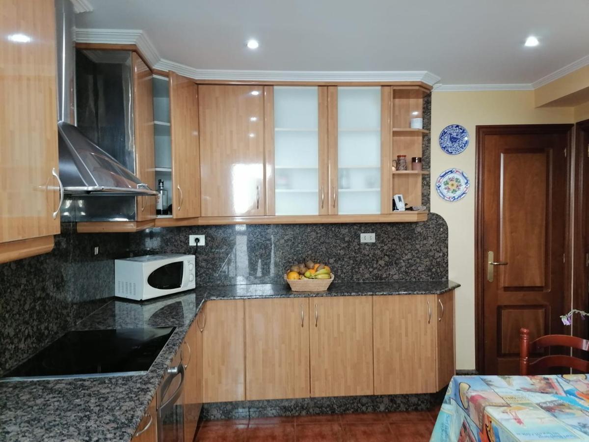 Appartement Piso En Pleno Centro De Mino Derecha Extérieur photo