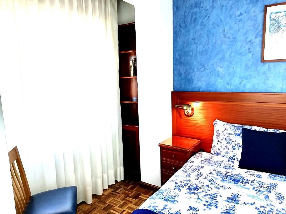 Appartement Piso En Pleno Centro De Mino Derecha Extérieur photo
