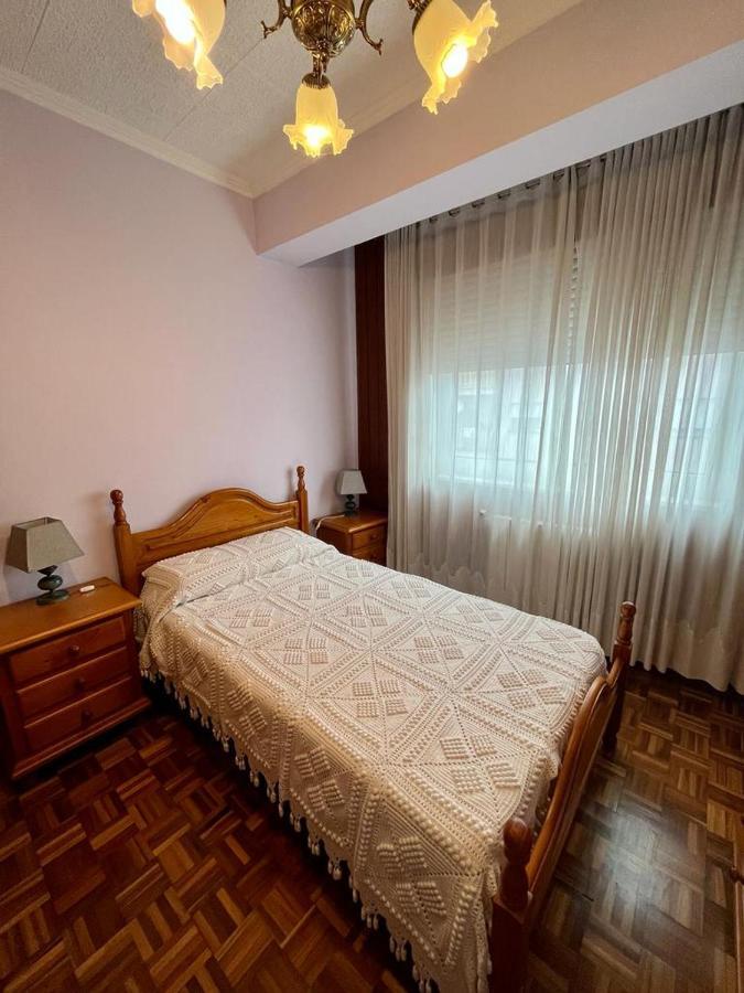 Appartement Piso En Pleno Centro De Mino Derecha Extérieur photo
