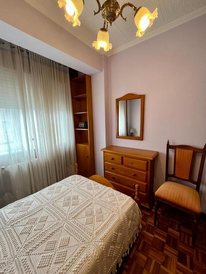 Appartement Piso En Pleno Centro De Mino Derecha Extérieur photo