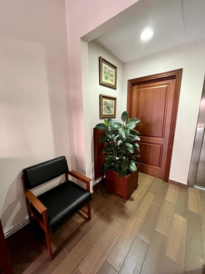 Appartement Piso En Pleno Centro De Mino Derecha Extérieur photo